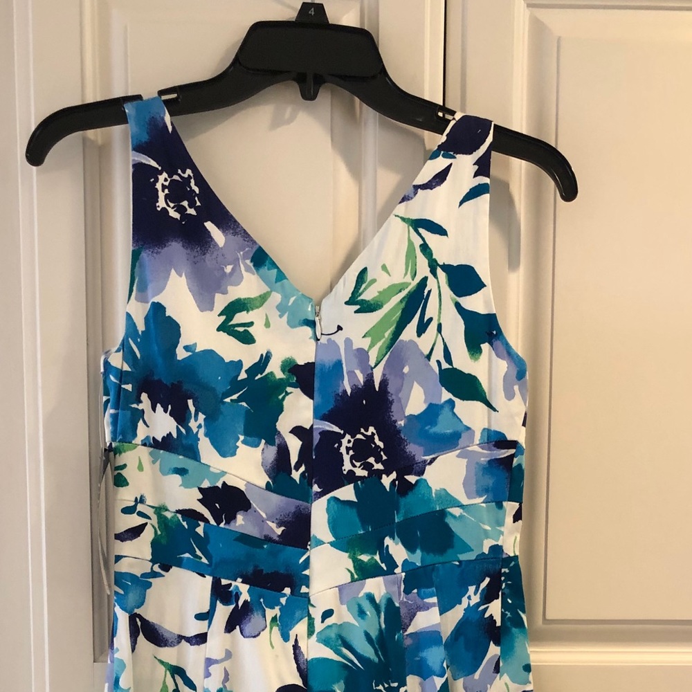 NWT floral Chaps Size 4 sundress